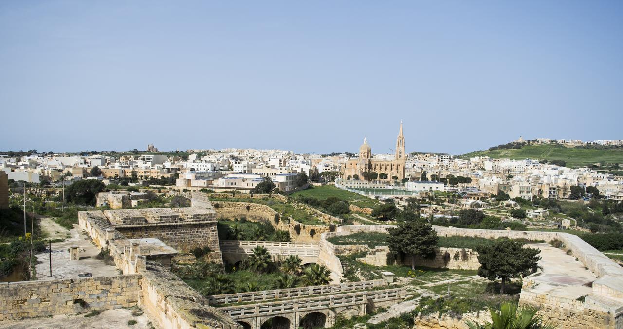 Luxury Apartment - Fort Chambray Għajnsielem Zewnętrze zdjęcie